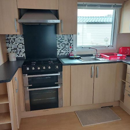 6 Berth Pet Friendly Caravan On Sandy Glade Berrow Exteriér fotografie