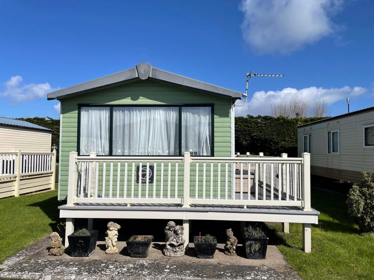 6 Berth Pet Friendly Caravan On Sandy Glade Berrow Exteriér fotografie
