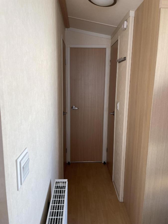 6 Berth Pet Friendly Caravan On Sandy Glade Berrow Exteriér fotografie