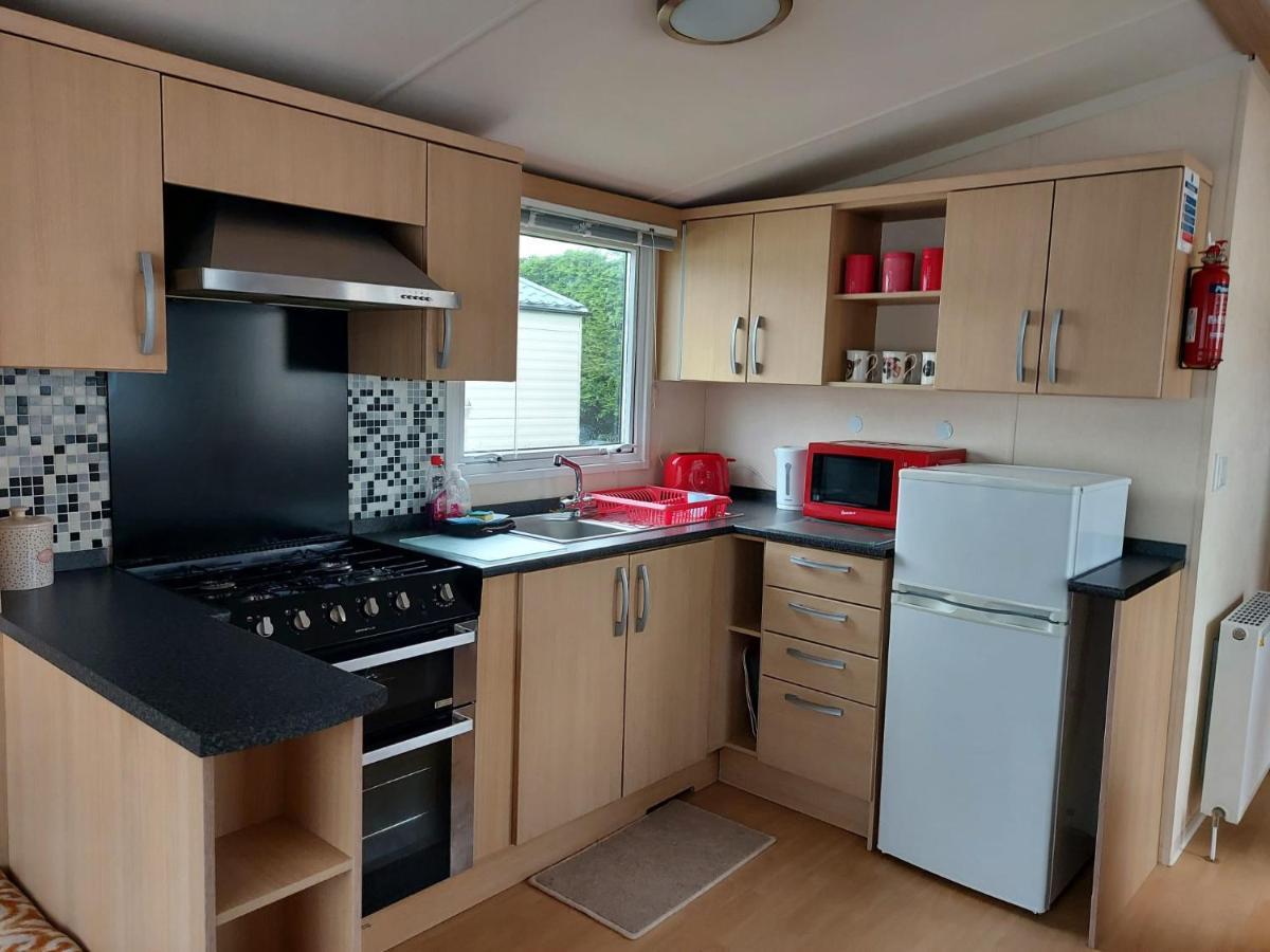 6 Berth Pet Friendly Caravan On Sandy Glade Berrow Exteriér fotografie