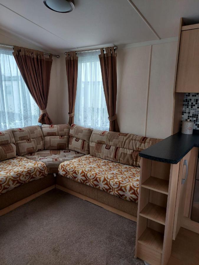 6 Berth Pet Friendly Caravan On Sandy Glade Berrow Exteriér fotografie